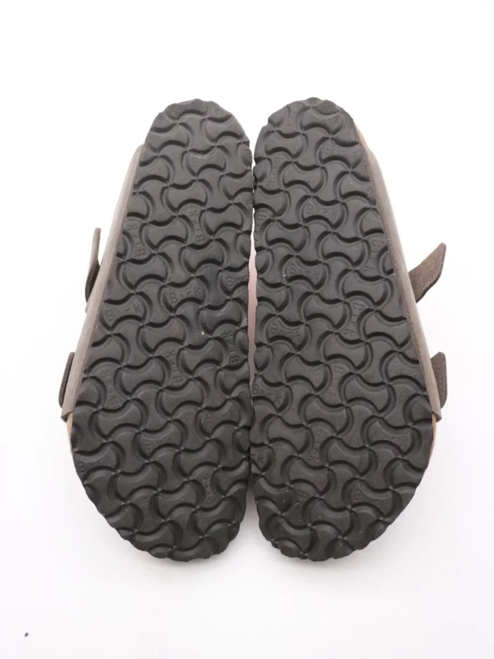 Birkenstock Arizona Gray Leather Men's 7 Women's 9 EU 40 Soft Footbed Sandals
